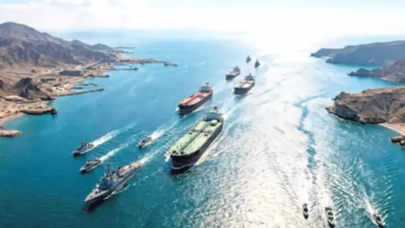 Hürmüz Boğazı'ndaki Türk Gemileri Sayısı 12'ye Geriledi