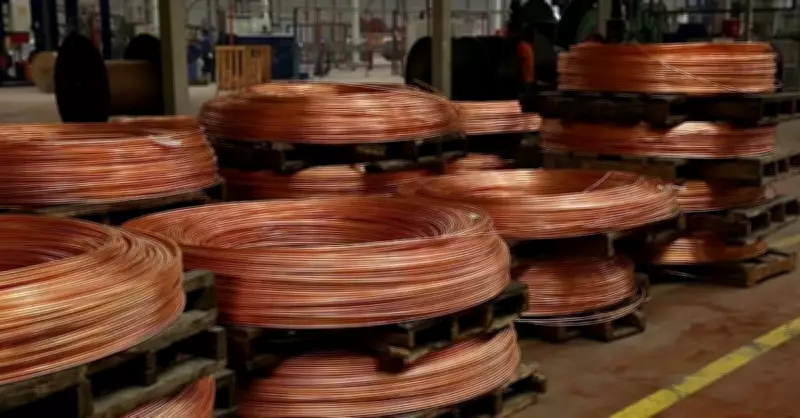 Çin Talebi Bakır Fiyatlarını Yükseltti, Küresel Piyasalarda Baz Metaller Karışık Seyirde