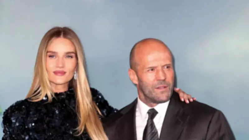 Jason Statham'dan Romantik İtiraf: 'Aynı Kadını Tekrar Tekrar Sevmek İstiyorum'