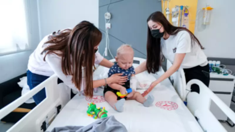 Kadir Efe Bebek Erişkin Kadavradan Alınan İnce Bağırsağın Kısaltılmasıyla İyileşti