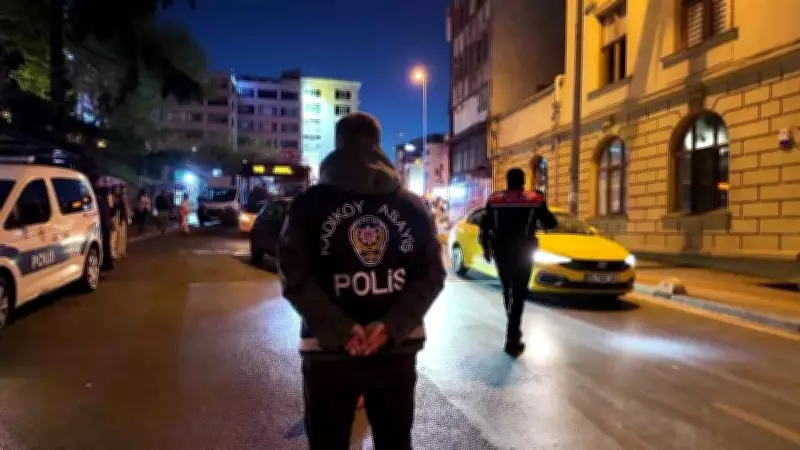 Kadıköy'de helikopter destekli asayiş uygulaması: Uyuşturucu ele geçirildi