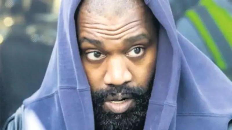 Kanye West'in Polonya ve İsviçre Konserleri de İptal Edildi