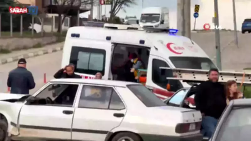 Karabük'te Kamyonet-Otomobil Çarpışması: Bir Kişi Yaralandı