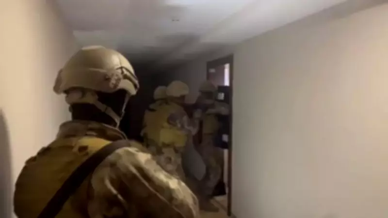 Karagümrük Çetesi'ne Büyük Darbe: 4 İlde Eş Zamanlı Operasyonla 28 Şüpheli Yakalandı