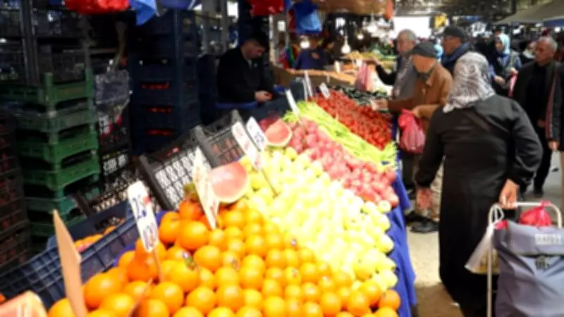 Karasu Halk Pazarı esnafı: 23 yıldır tapumuzu alamadık