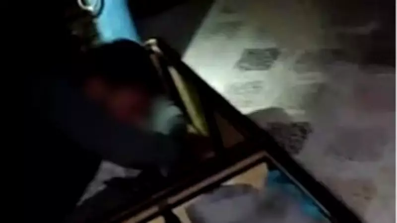 Kars'ta 17 Yıl Hapis Cezalı Firari, Baza Altında Yakalandı