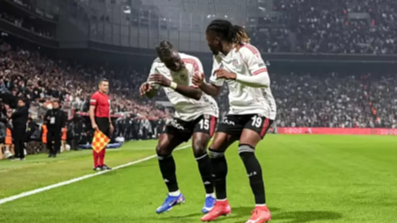 Kartal kupada coştu: Beşiktaş, Alanyaspor'u farklı yendi