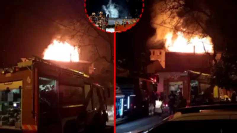 Kartal'da Gece Çıkan Yangın Çatıyı Sardı: 2 Kişi Dumandan Etkilendi