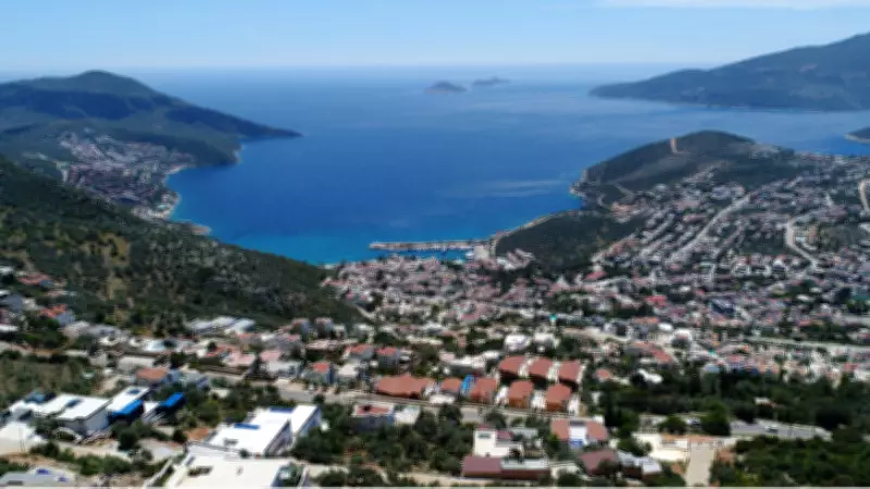 Kaş'ta 5 Bin 112 Kaçak Yapı İçin 10. İhale Yapıldı, Öncekiler Teklifsiz Kaldı