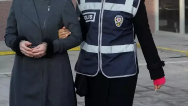 Kayseri'de firari FETÖ'cü eski hemşire yakalandı