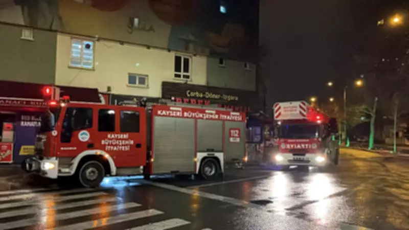 Kayseri'de Otel Yangını Kontrol Altına Alındı: Bir Kişi Dumandan Etkilendi