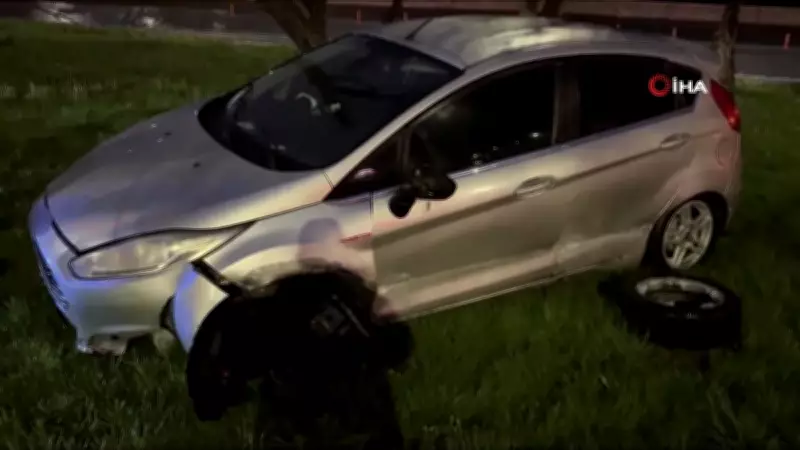 Kayseri'de Sürücü Kazadan Sonra Otomobilini Bırakıp Kaçtı