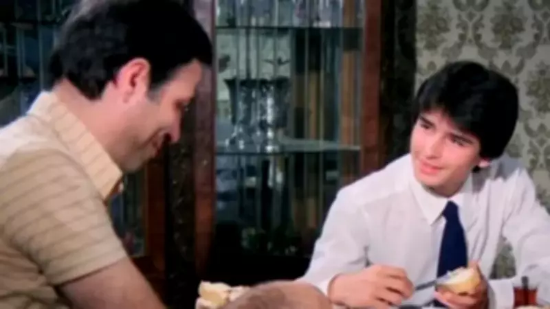 Kılıbık'ın Erol'u Meğer Yeşilçam Efsanesinin Kardeşiymiş