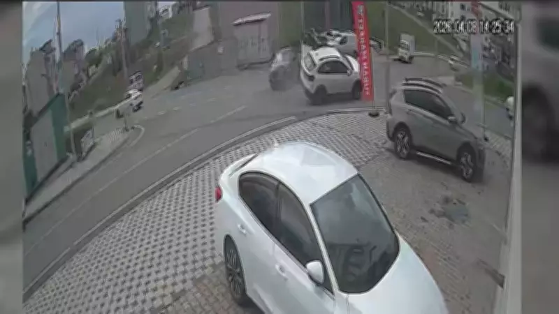 Kocaeli'de Feci Kaza: İki Cip Çarpıştı, 7 Kişi Yaralandı