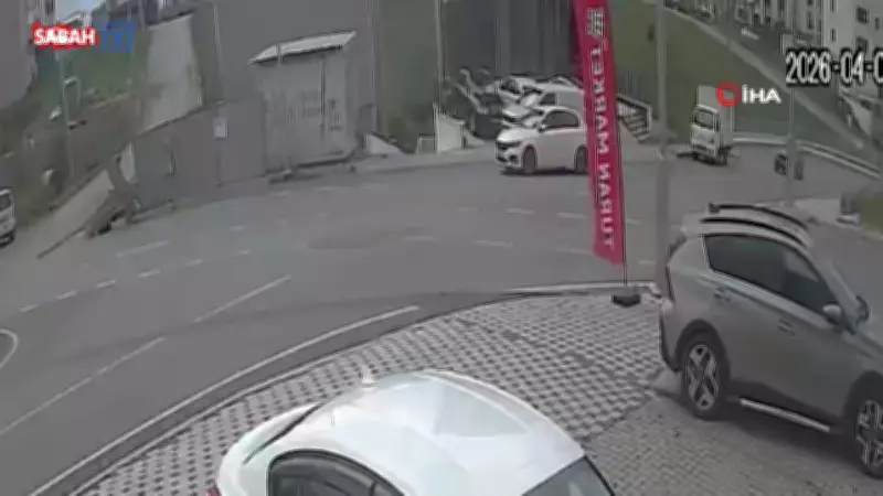 Kocaeli'de İki SUV Çarpıştı: Araç Takla Attı, 7 Kişi Yaralandı