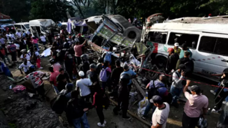 Kolombiya'da bombalı saldırı: 14 ölü, 38 yaralı