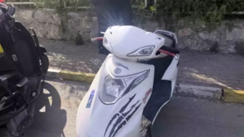 Kuşadası'nda Polisten Kaçan Motosikletli Yayaya Çarptı, 424 Bin 500 TL Ceza Yedi