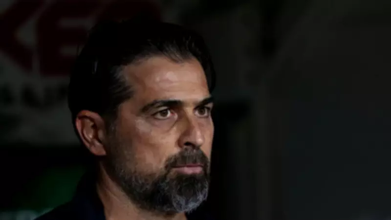 İlhan Palut: Muleka iğneyle oynuyor, büyük fedakarlık yapıyor