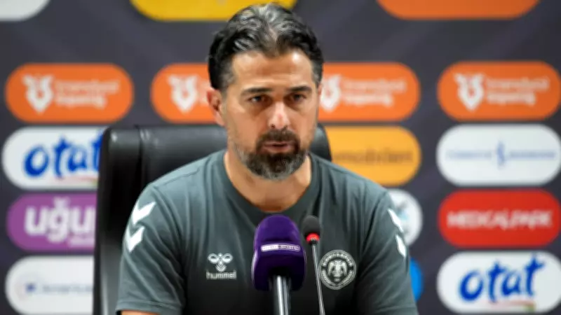İlhan Palut: Samsunspor Beraberliğinde Aldığımız 1 Puan Bizim İçin Kazanç