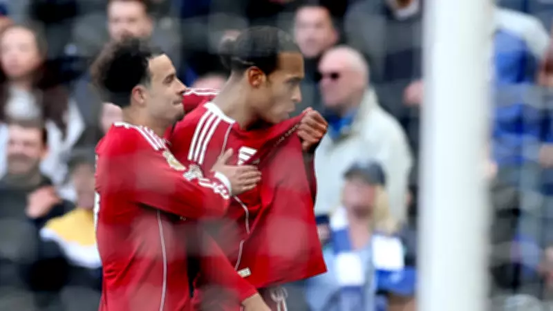 Liverpool, Everton Derbisini 90+10'da Van Dijk'ın Goluyle Kazandı