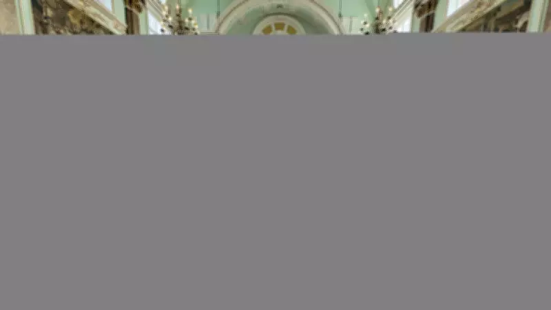 Londra'da 440 Metrelik Tiramisu ile Dünya Rekoru Kırıldı