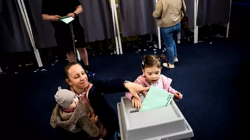 Macaristan'da Tarihi Seçim: Orban ve Magyar Sandık Başında Yarışıyor