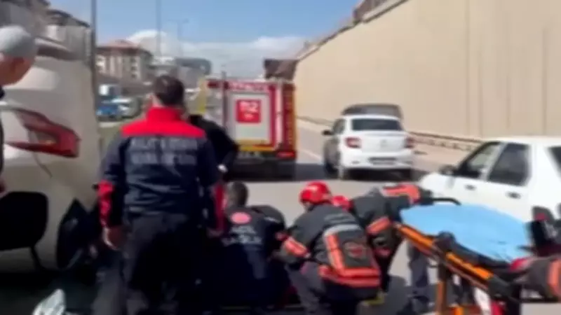 Malatya'da Alt Geçitte Meydana Gelen Trafik Kazasında 2 Kişi Yaralandı