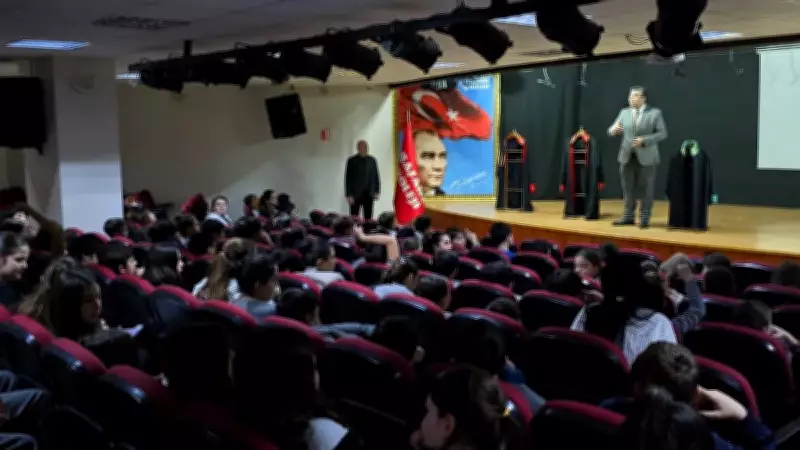Manavgat Adliyesi Öğrencileri Uyardı: Siber Zorbalık ve Şiddet Oyunlarına Dikkat