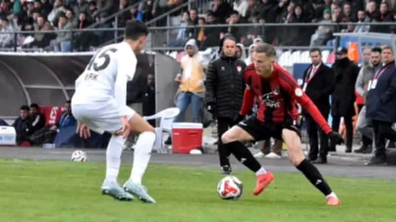 Manisa FK, Van Spor'u Deplasmanda 1-0 Yenerek Play-Off Umutlarını Sürdürdü