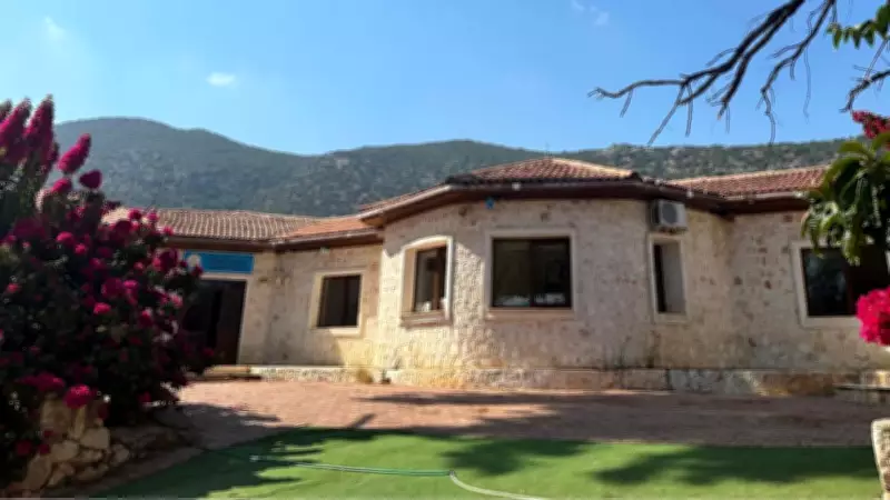 MEB İnceleme Başlattı: Öğretmenin Kızı Geri Kalınca Sınıfın Eğitimi Aksadı