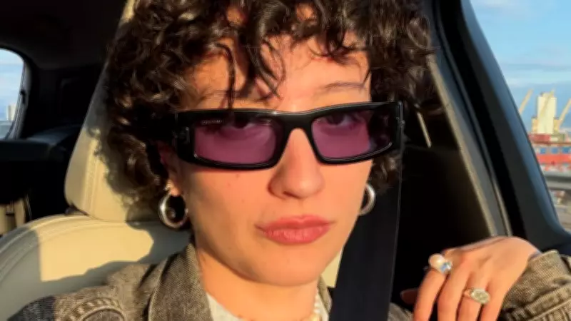 Melike Şahin'den radikal imaj değişikliği: Saçlarını kestirdi