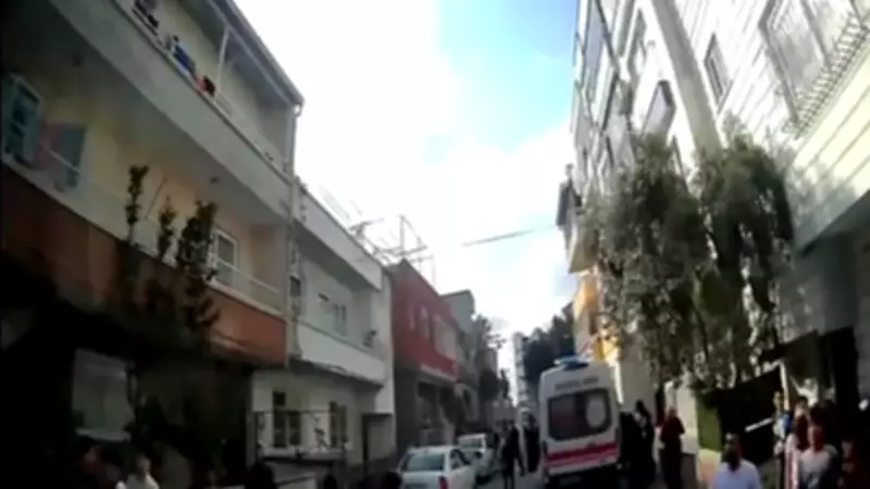 Mersin'de Apartman Yangını: 9 Kişi Tahliye Edildi, 5'i Çocuk