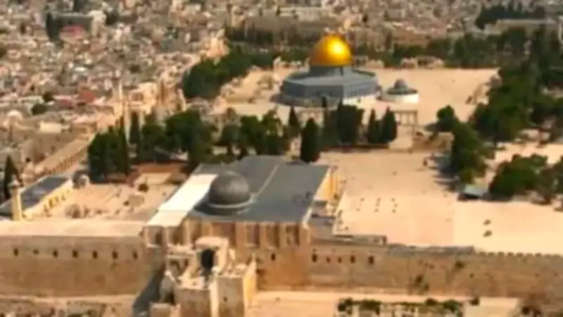Mescid-i Aksa Bugün İbadete Açılıyor: İsrail Polisi Önlem Aldı