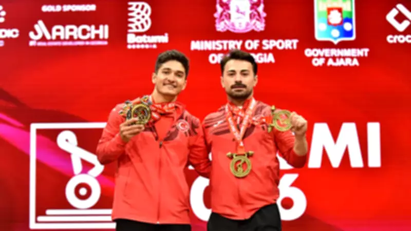 Muhammed Furkan Özbek, Avrupa Halter Şampiyonluğunu Altınla Taçlandırdı