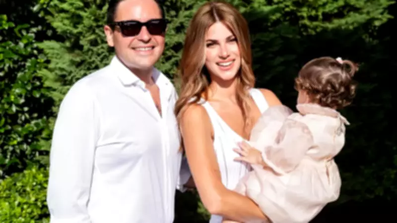 Nazlı Sabancı'dan Hamilelik Sonrası Ayna Pozu: 'Küçük Ömer'e' Özel Bakış