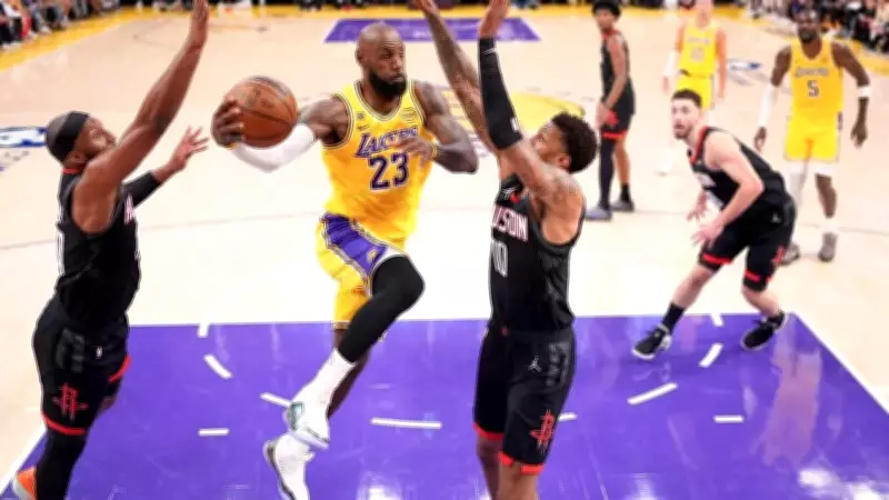 NBA'de Alperen Şengün'lü Houston Rockets, Lakers'a Mağlup Oldu