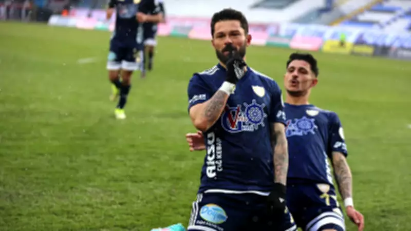 Nisan'da Kar Altında Zafer! Erzurumspor FK Süper Lig Yükselişine Yaklaştı