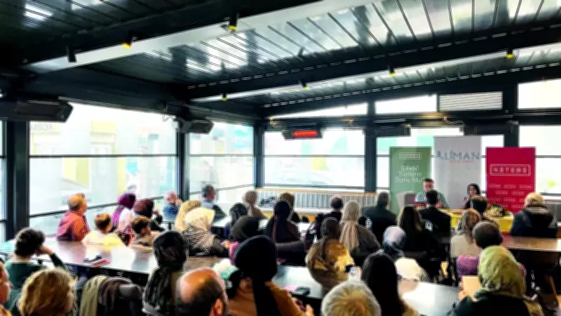 Nuri Pakdil'in Mektupları ve Edebi Türlerin Geleceği Tartışıldı