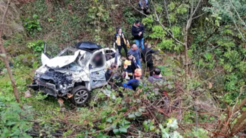 Ordu'da Trajik Kaza: Otomobil Uçuruma Yuvarlandı, Baba ve Kızı Hayatını Kaybetti