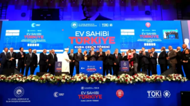 Çorum'da 2 Bin 867 Sosyal Konutun Sahipleri Bakan Kurum'un Katılımıyla Belirlendi