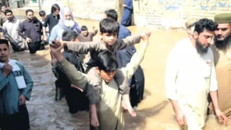 Pakistan ve Afganistan'da Sel Felaketi: Ölü Sayısı 108'e Ulaştı