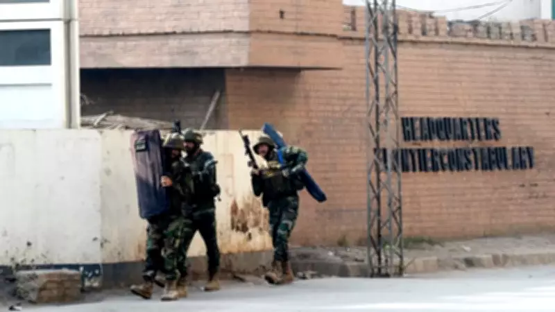 Pakistan'da organize suç örgütlerine operasyon: 9 kişi öldürüldü