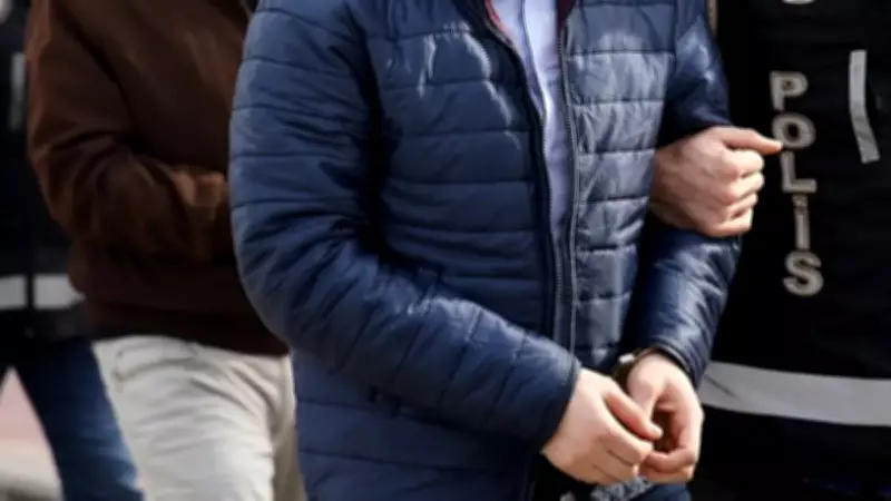 Panik Çetesi 50 Milyon Lira Dolandırdı: 73 Üyesi Operasyonla Yakalandı