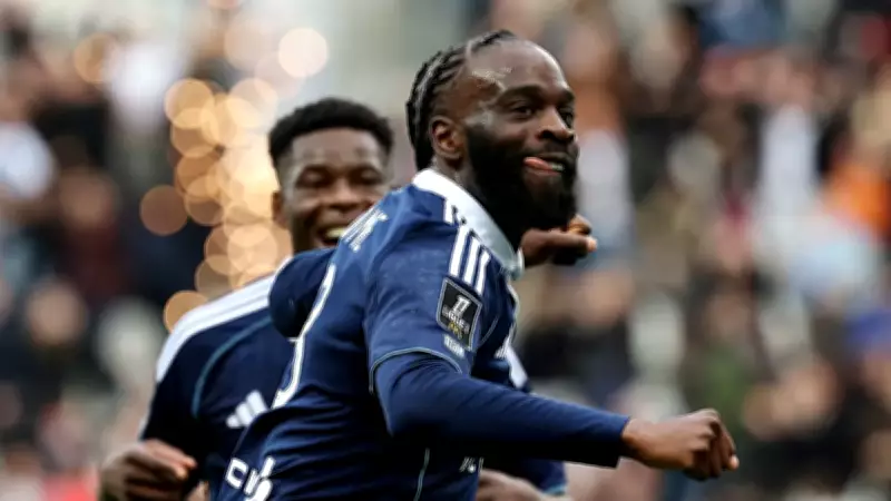 Paris FC, Monaco'yu 4-1 ile Geçerek Ligue 1'de Farklı Galibiyet Aldı