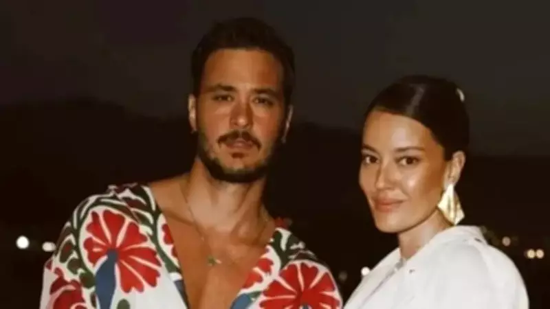 Pelin Akil ve Anıl Altan Yeniden Bir Arada! Kutlamada Poz Verdiler