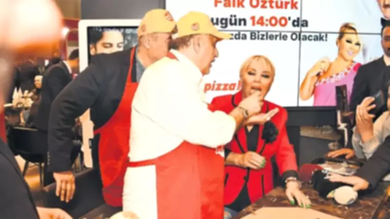 Pizza Yapıp Gazetecilere İkram Ettiler: Lezzetli Bir Sosyal Sorumluluk Projesi