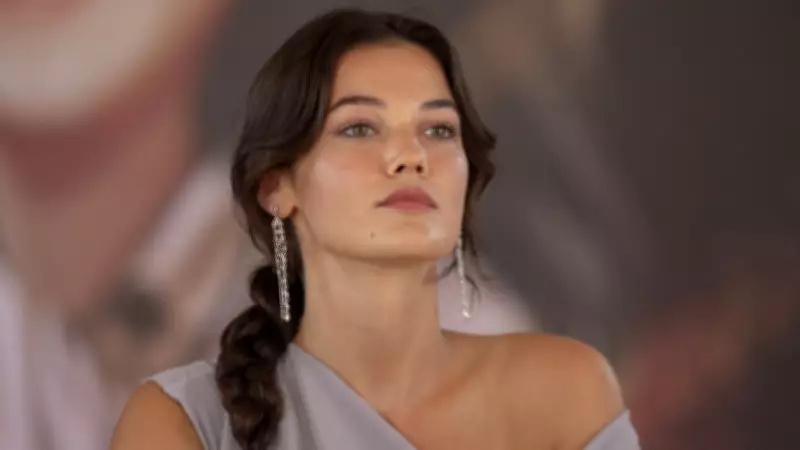 Pınar Deniz Duygusal İtiraf: 'Sevilmek İstiyorum' Diye Ağladığım Akşam Eşimle Tanıştım