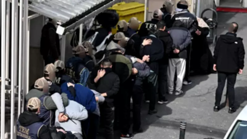 Polis noktasına saldırıya gülen 8 şüpheliye 5 yıl hapis talebi