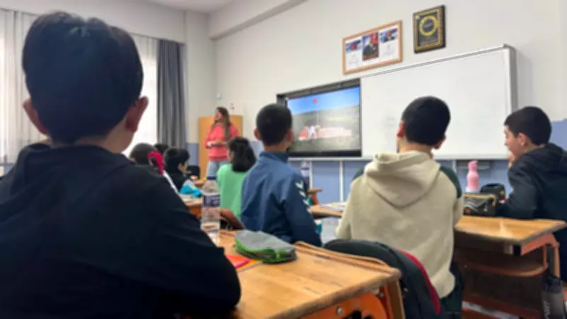 Prof. Dr. Duman'dan Kritik Öneri: Okullarda Sosyal Hizmet Uygulaması Başlatılmalı