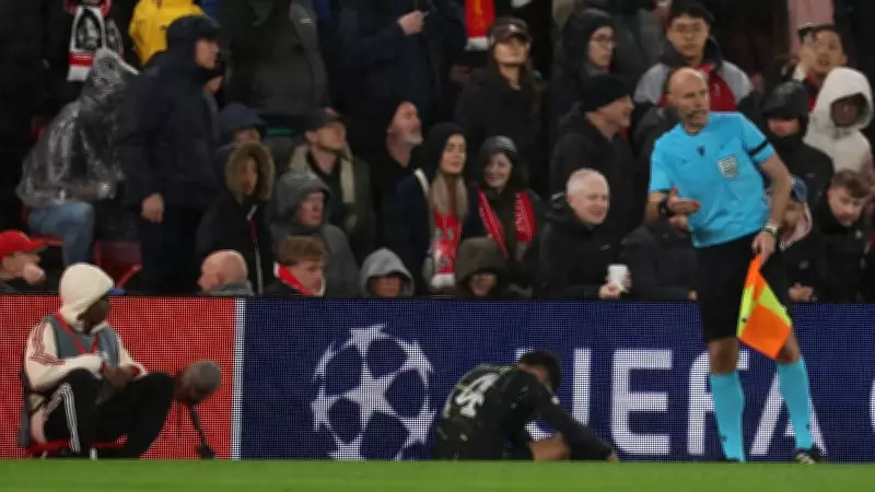 PSG'li Doué, Tripod Kameraya Çarparak Sakatlandı: UEFA Arenalarında Güvenlik Alarmı